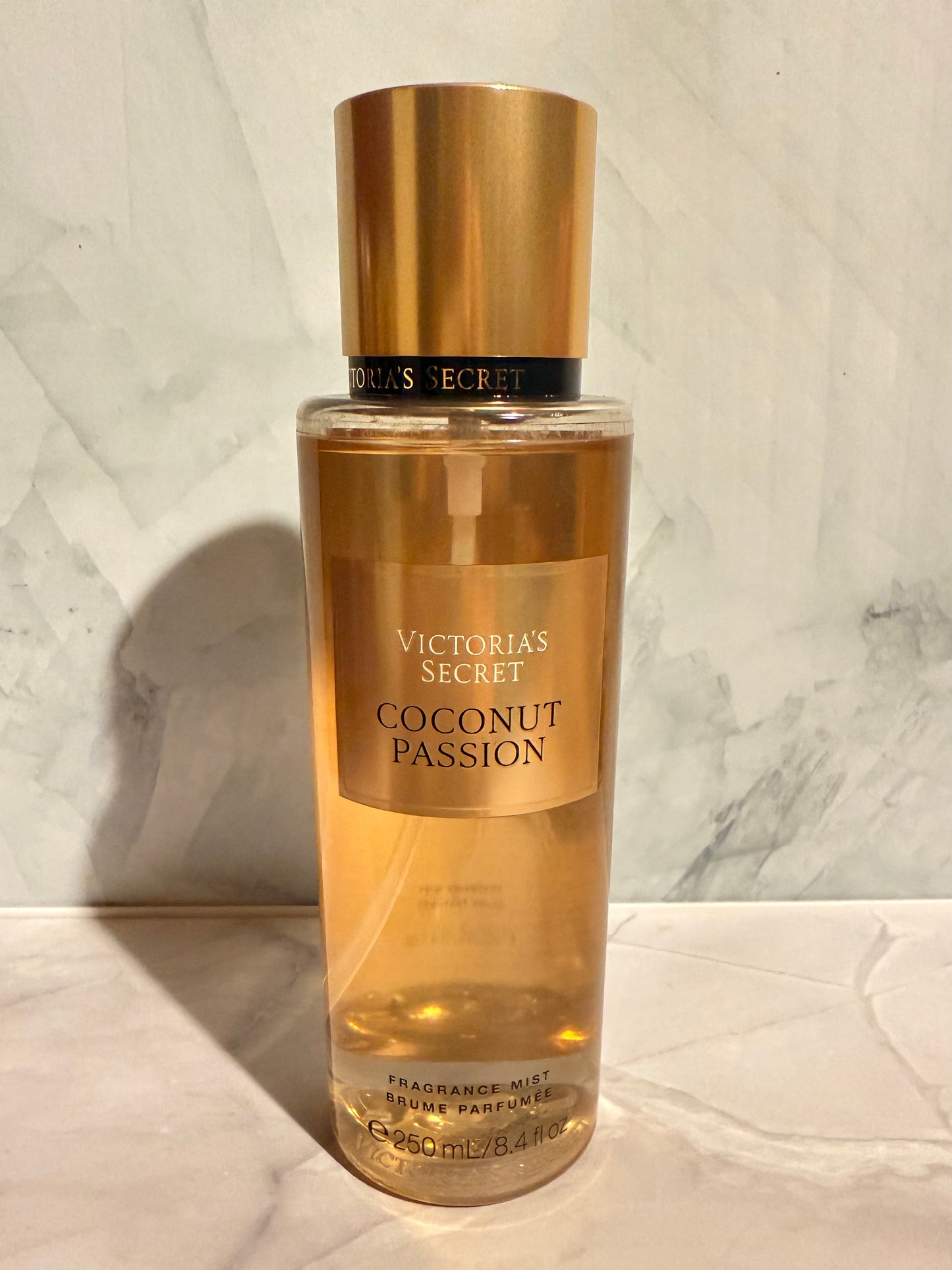 Victoria’s Secret- Coconut Passion    Mist
